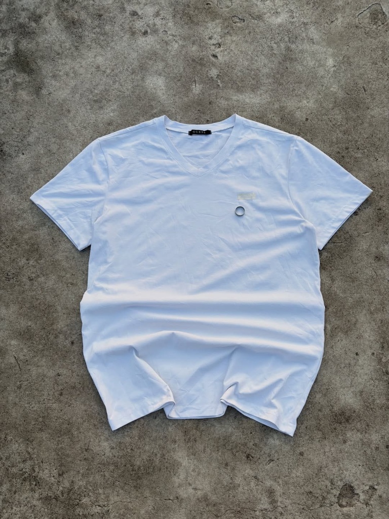 GUESS ★//Branded T-shirt