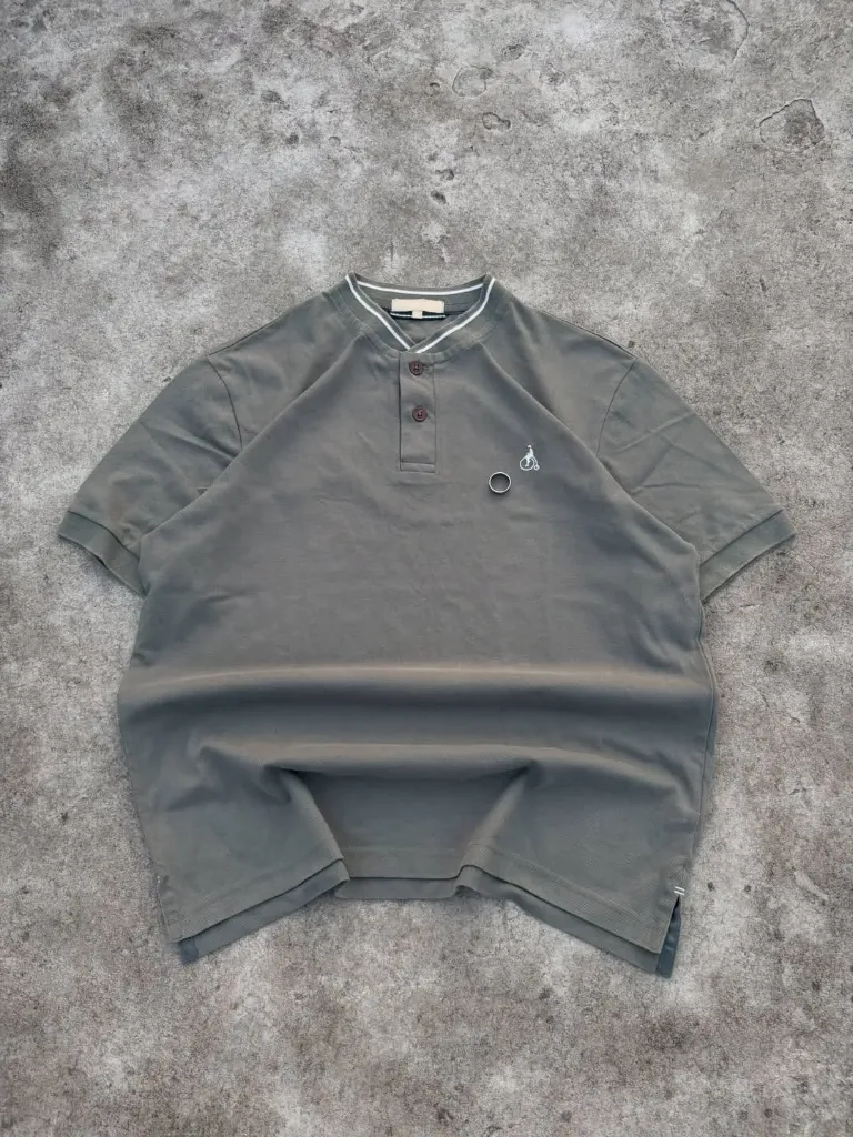 BEAN POLE ★//Branded T-shirt