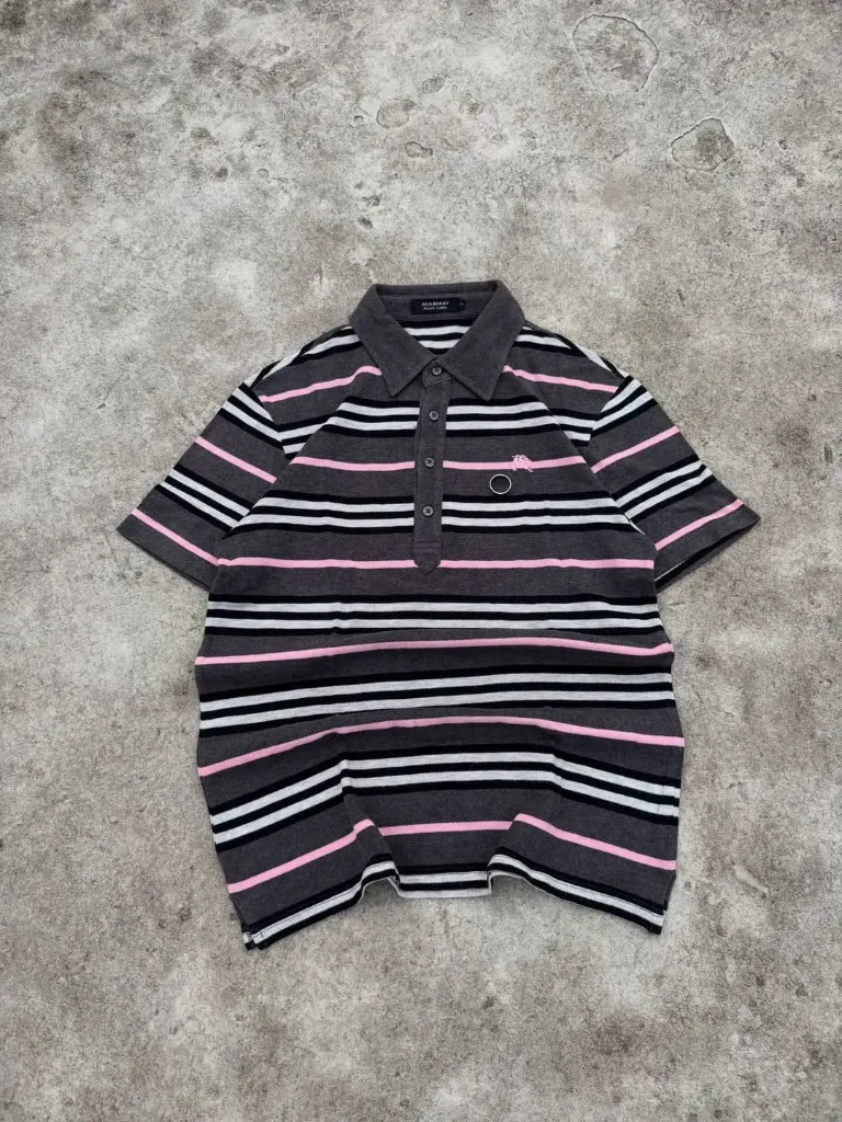 BURBERRY ★//Branded T-shirt