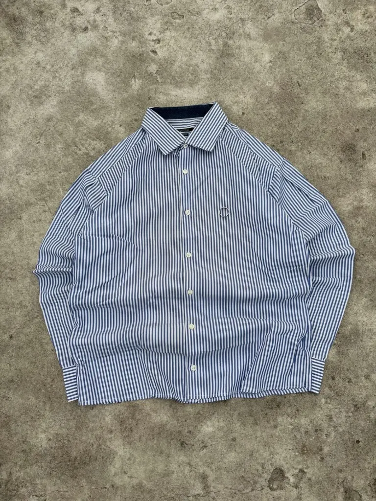 PERRY ELLIS ★//Branded shirt