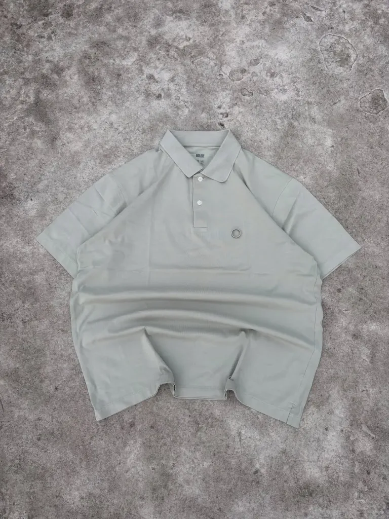 UNI-QLO ★//Branded T-shirt